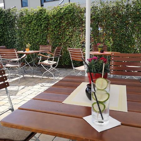 Hgs³ Hotell Schelklingen Exteriör bild